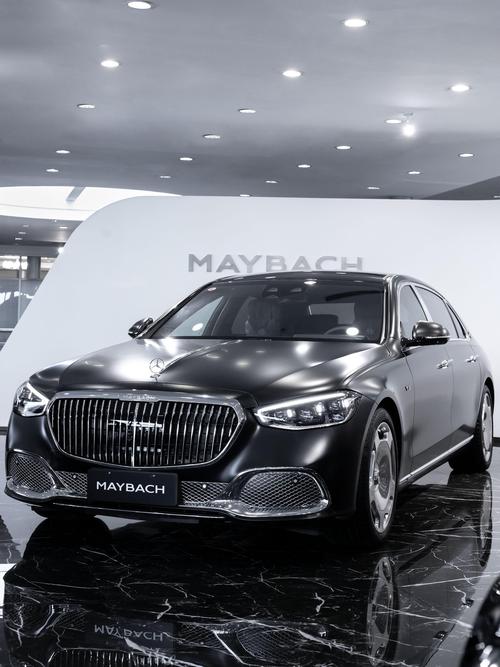 重庆120岚图汽车的售后服务让用户无忧出行，迈巴赫未来的豪华车趋势